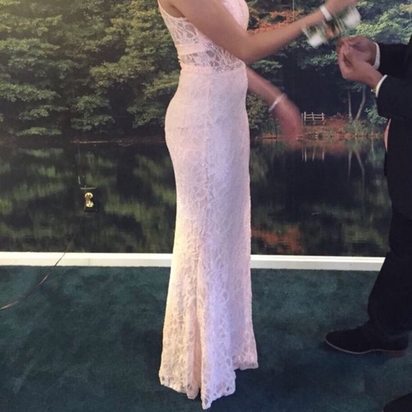 Dress - Picture 5 of 8